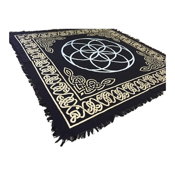 Seed of Life Tarot Cloth & Prophet Silver Foil Tarot Deck - Picture 3 of 10